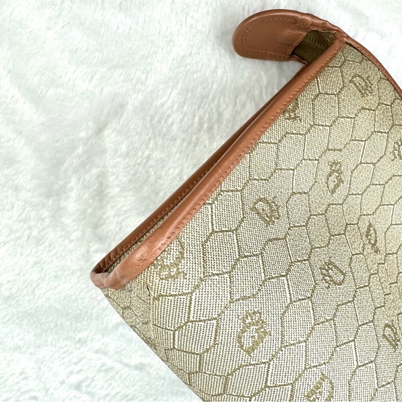 Christian Dior Vintage Crossbody Clutch Bag - Picture 11 of 16